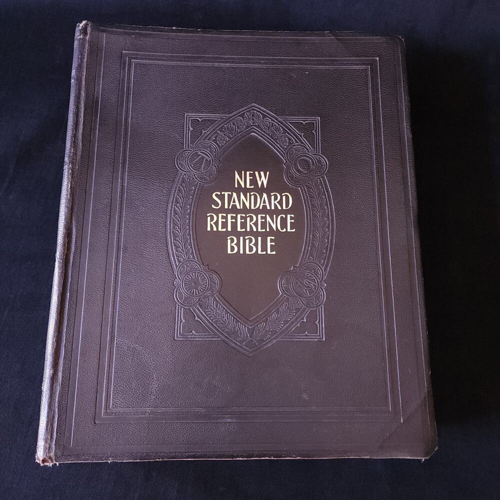 Vintage 1936 Blue Ribbon Standard Reference Holy Bible Hertel Cyclopedic Indexed
